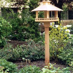 Garden-Bird-House-tn